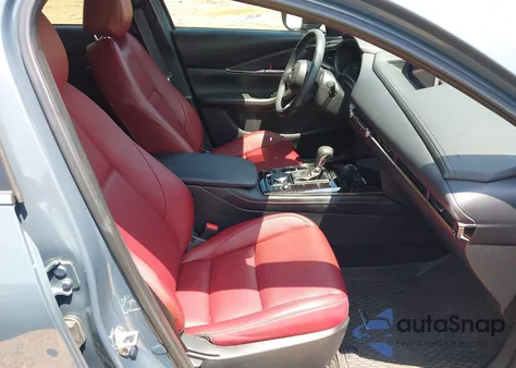 2025 Mazda Cx-30 2.5 S Carbon Edition z USA, uszkodzony, nr VIN 3MVDMBCM0SM794190